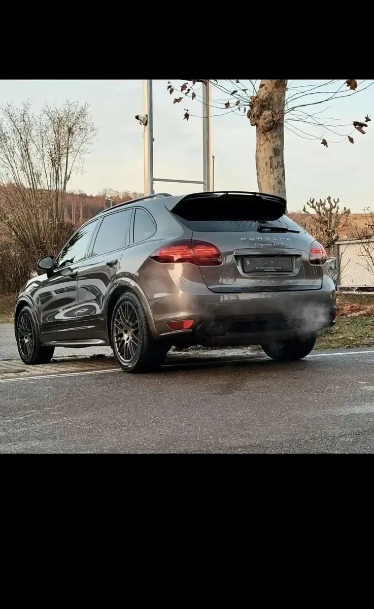 Usata Porsche Cayenne GTS 420 CV (308 kW) 2012 Marrone SUV