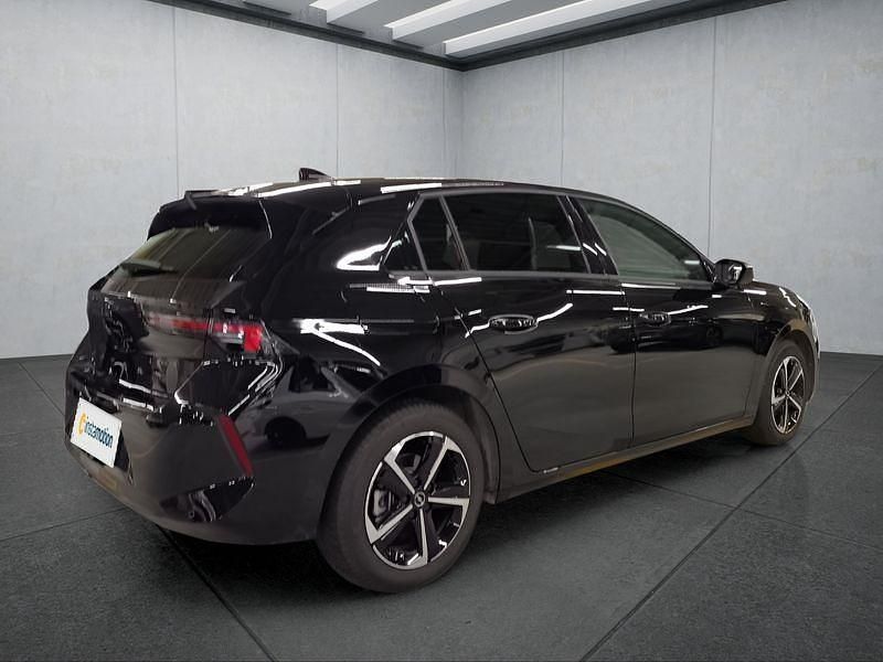 Gebraucht Opel Astra 131 PS (96 kW) 2025 Schwarz Limousine