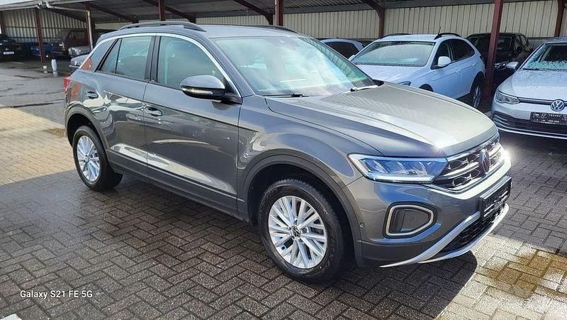 Gebraucht VW T-Roc IQ Drive 150 PS (110 kW) 2023 Grau SUV
