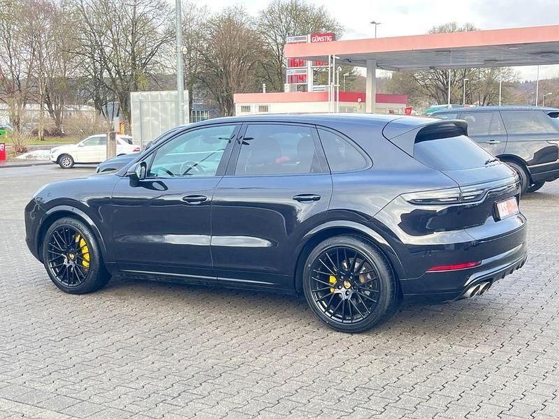 Gebraucht Porsche Cayenne S 441 PS (324 kW) 2018 Schwarz SUV