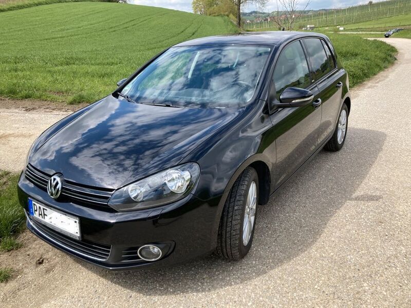 Schwarz Gebraucht 2013 VW Golf VII Highline Limousine | 11.900 € (Fairer Preis) - Bild 1/4