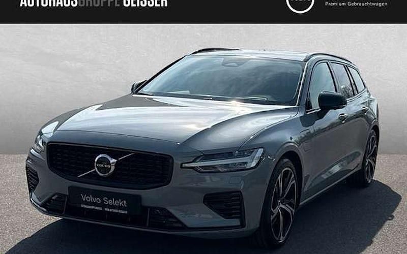 Gebraucht Volvo V60 Plus 336 PS (247 kW) 2025 Grau Kombi