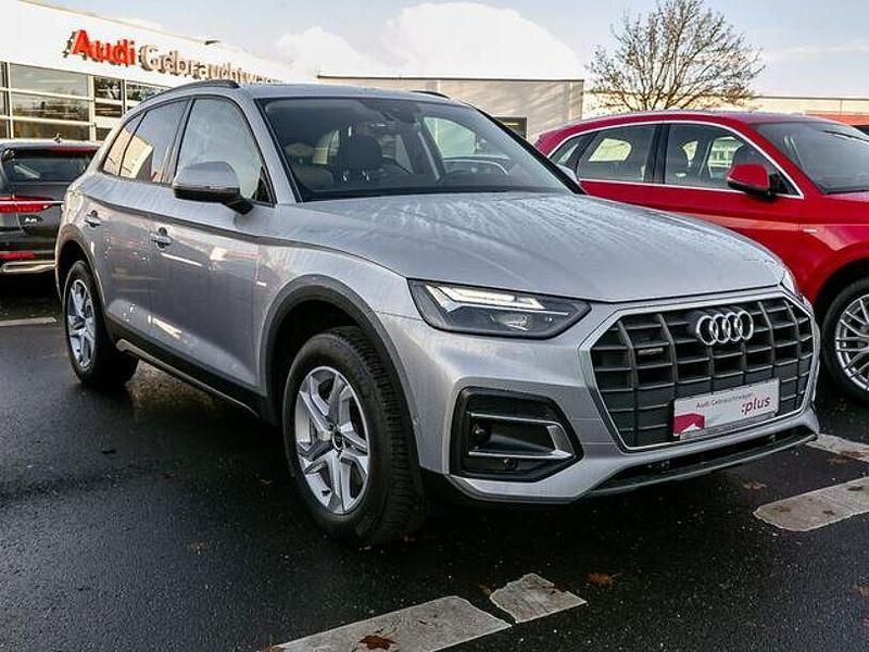 Gebraucht Audi Q5 204 PS (150 kW) 2023 Florettsilber metallic SUV