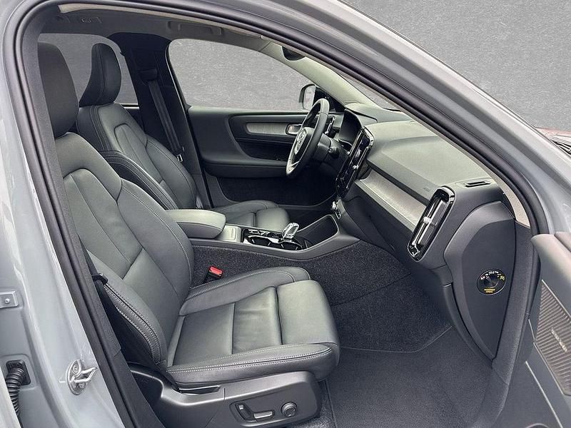 Gebraucht Volvo XC40 Plus 163 PS (119 kW) 2025 Andere SUV