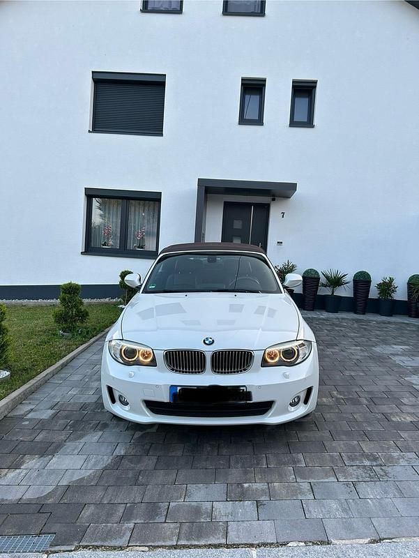 Weiß Gebraucht 2014 BMW 118 M Performance Kleinwagen | 8.500 € (Etwas zu teuer) - Bild 1/4