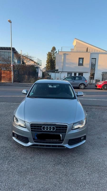 Gebraucht Audi A4 160 PS (117 kW) 2008 Grau Limousine