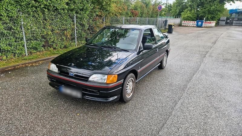 Gebraucht Ford Escort 105 PS (77 kW) 1991 Schwarz Coupé