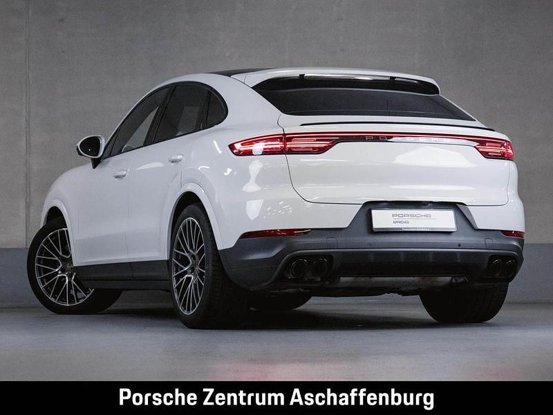 Używany Porsche Cayenne 340 KM (250 kW) 2019 Biały SUV