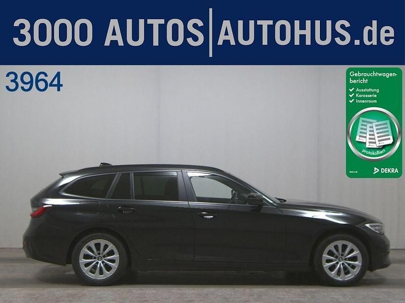 Schwarz ii Gebraucht 2022 BMW 320 Advantage Kombi | 21.480 € (Guter Preis) - Bild 1/2