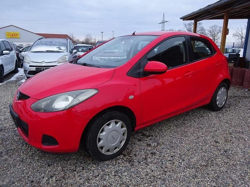 Rot Gebraucht 2008 Mazda 2 Independence Limousine | 1.900 € (Superpreis) - Bild 1/4