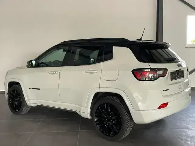 Gebraucht Jeep Compass 241 PS (177 kW) 2022 Weiß SUV