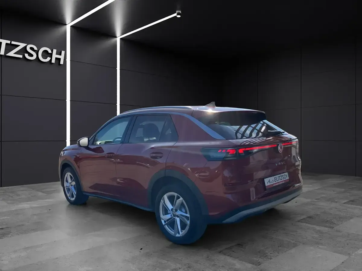 Gebraucht VW T-Roc Style 116 PS (85 kW) 2026 Flame red metallic SUV