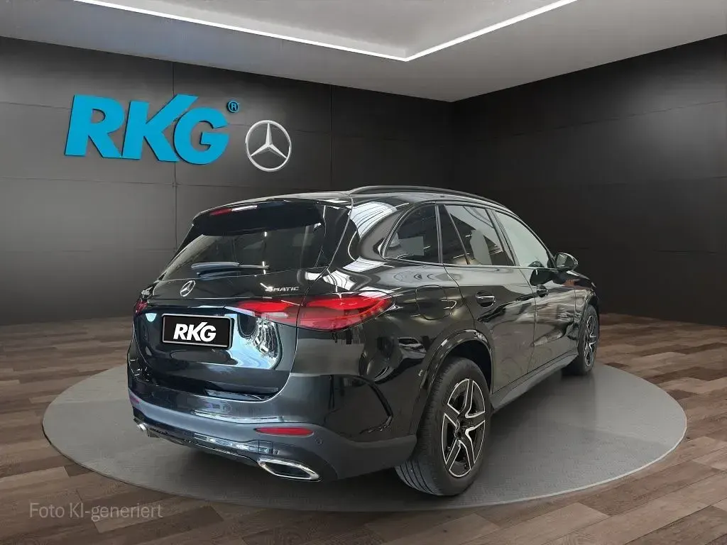 Gebraucht Mercedes GLC400d AMG 381 PS (280 kW) 2025 Schwarz SUV