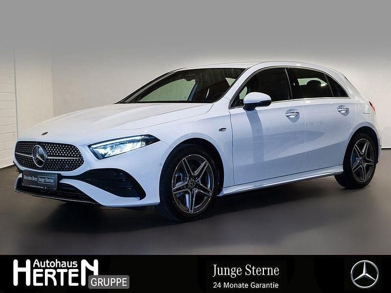 Gebraucht Mercedes A250 AMG line 163 PS (119 kW) 2025 Unilack polarweiß Limousine