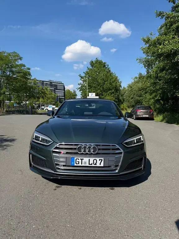 Gebraucht Audi S5 Cabriolet Comfort 354 PS (260 kW) 2017 Grün Cabrio