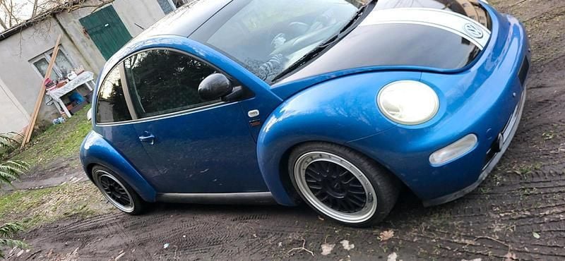 Gebraucht VW Beetle 100 PS (73 kW) 2001 Blau Kleinwagen