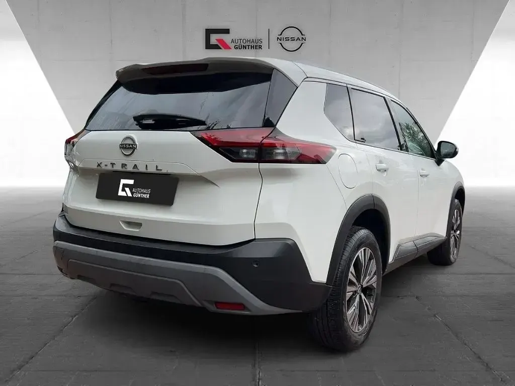 Gebraucht Nissan X-Trail 360º 163 PS (119 kW) 2023 Weiss SUV