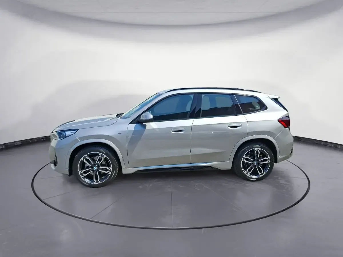 Gebraucht BMW X1 M Sport 163 PS (119 kW) 2025 SUV