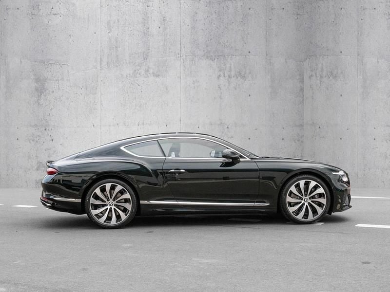 Nowe Bentley Continental 680 KM (500 kW) 2025 Zielony Coupe