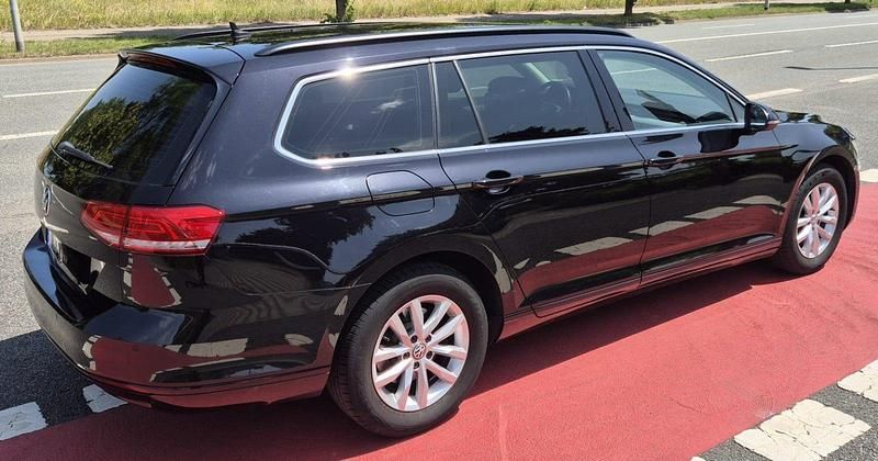 Gebraucht VW Passat 150 PS (110 kW) 2015 Schwarz Kombi