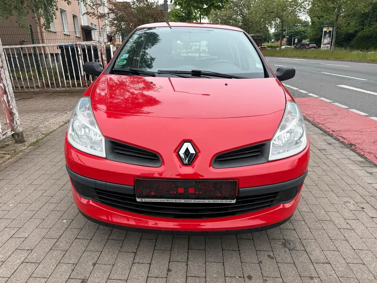 Gebraucht Renault Clio II 65 PS (47 kW) 2007 Rot Limousine