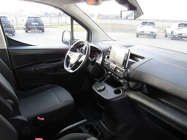 Gebraucht Opel Combo Edition 131 PS (96 kW) 2020 Weiß Van / Kleinbus