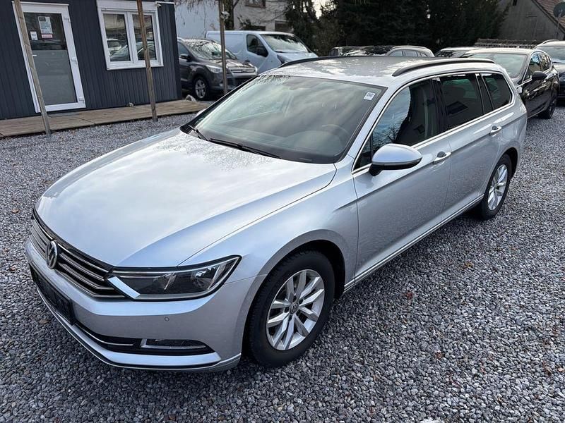 Gebraucht VW Passat Comfortline 150 PS (110 kW) 2017 Silber Kombi