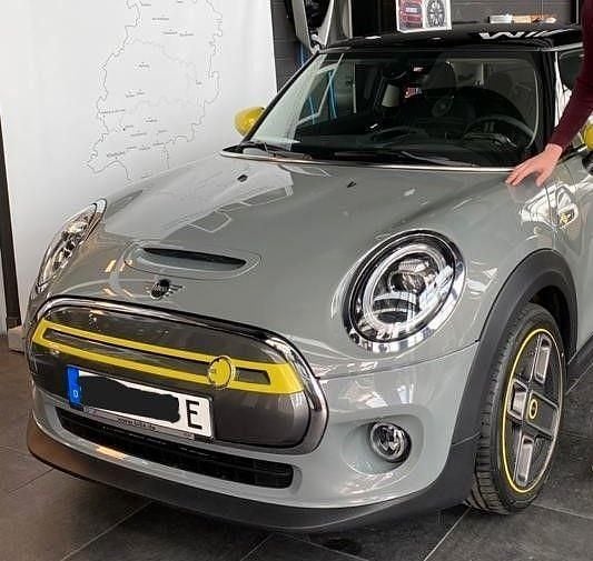 Gebraucht Mini Cooper 135 kW (184 PS) 2021 Grau Kleinwagen