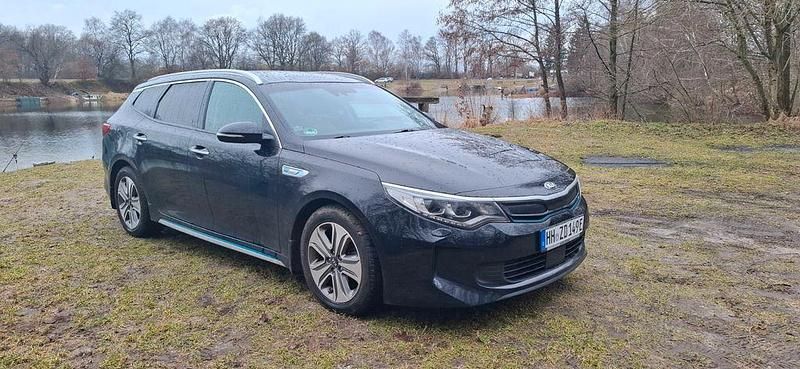 Gebraucht Kia Optima Hybrid Spirit 205 PS (150 kW) 2017 Schwarz Limousine