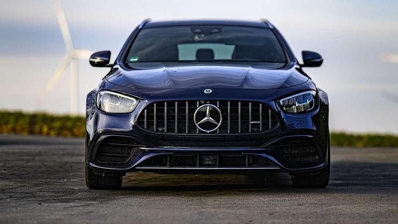 Gebraucht Mercedes E63S AMG AMG 612 PS (450 kW) 2022 Blau Kombi