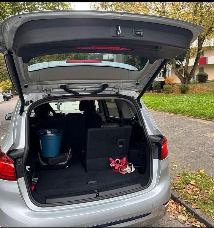 Gebraucht BMW 218 Gran Tourer 150 PS (110 kW) 2015 Silber Van / Kleinbus