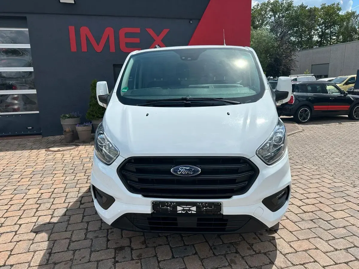 Gebraucht Ford Transit Trend 105 PS (77 kW) 2023 Weiß Van / Kleinbus