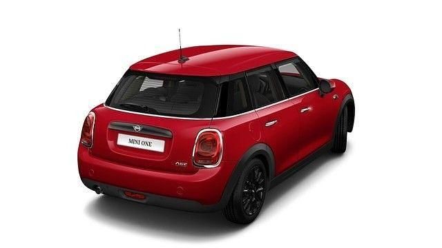 Usata Mini ONE 102 CV (75 kW) 2019 Rosso Utilitaria