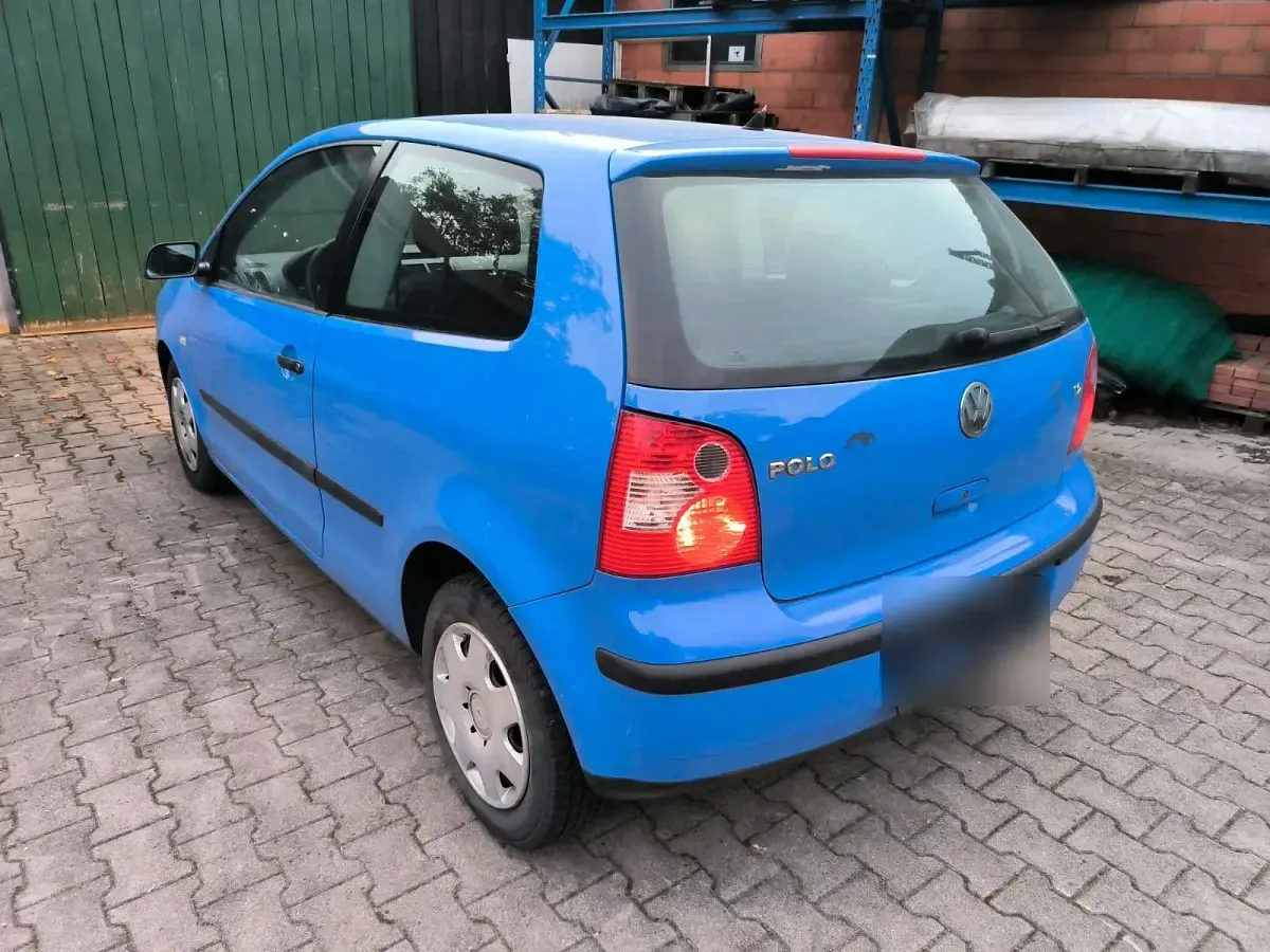 Second-hand VW Polo 64 CP (47 kW) 2003 Albastru Hatchback