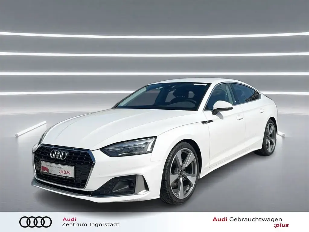 Gebraucht Audi A5 Sportback Advanced Plus 163 PS (119 kW) 2023 Ibisweiß Kleinwagen