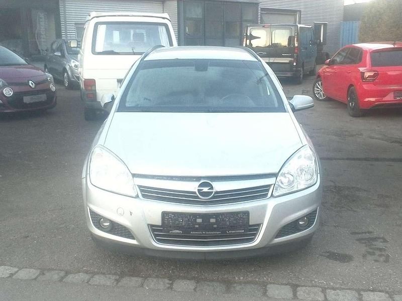 Silber Gebraucht 2008 Opel Astra Cosmo Kombi | 499 € (Superpreis) - Bild 1/4