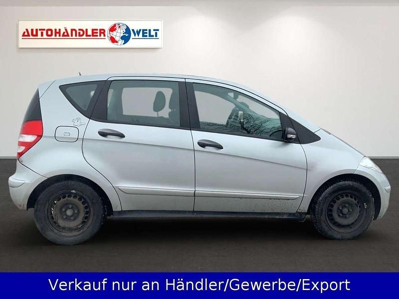 Gebraucht Mercedes A150 Avantgarde 95 PS (69 kW) 2005 Silber Limousine