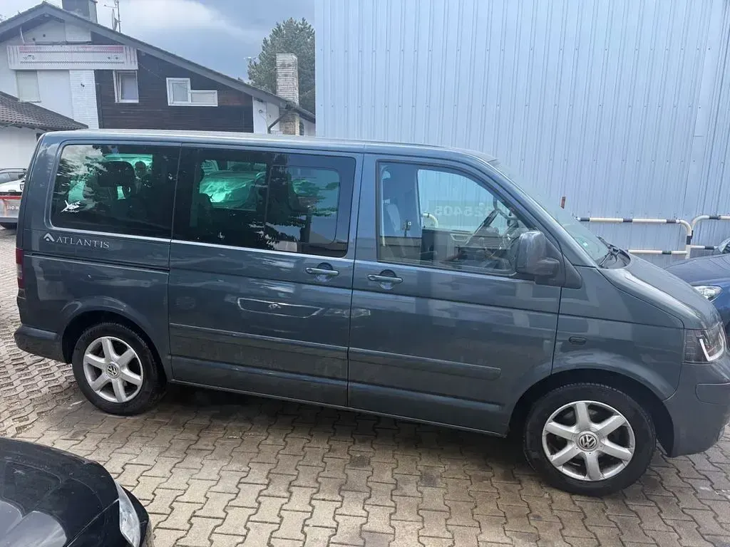 Używany VW T5 174 KM (127 kW) 2007 Szary Van