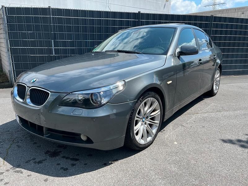 Gebraucht 2004 BMW 530 Limousine | 5.499 € (Guter Preis) - Bild 1/4