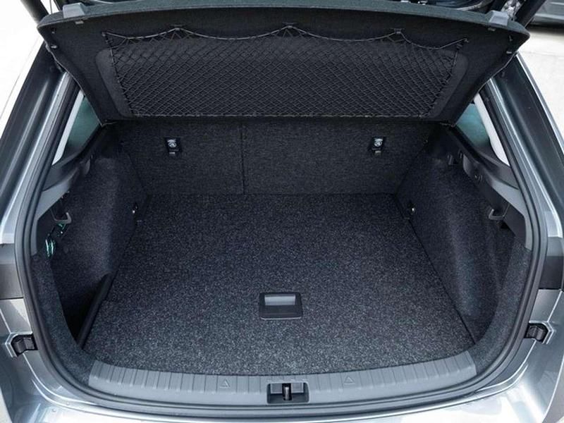 Gebraucht Skoda Scala Drive 116 PS (85 kW) 2024 Grau Kleinwagen