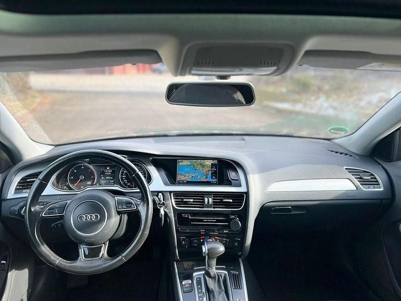 Gebraucht Audi A4 Ambiente 190 PS (139 kW) 2015 Schwarz Kombi
