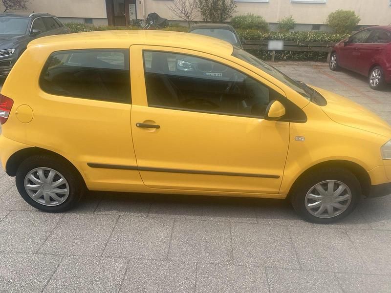 Usata VW Fox 54 CV (39 kW) 2007 Giallo Utilitaria