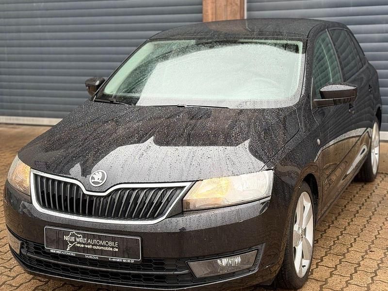 Schwarz Gebraucht 2014 Skoda Rapid Elegance Kombi | 3.999 € (Fairer Preis) - Bild 1/4