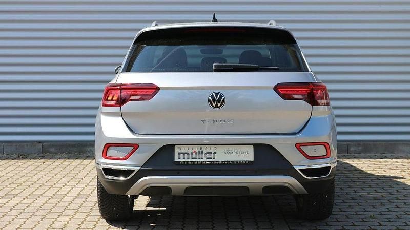 Gebraucht VW T-Roc Style 150 PS (110 kW) 2024 Silber SUV