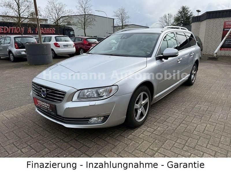 Gebraucht Volvo V70 Summum 181 PS (133 kW) 2015 Silber Kombi