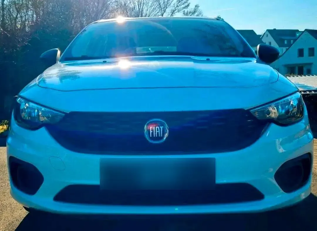 Gebraucht Fiat Tipo 95 PS (69 kW) 2019 Weiß Kombi