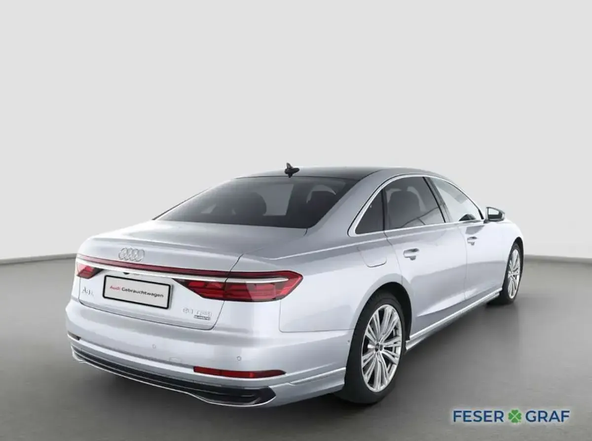 Gebraucht Audi A8L 460 PS (338 kW) 2025 Florettsilber metallic Limousine