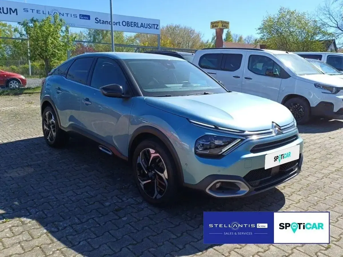 Używany Citroën C4 Shine 131 KM (96 kW) 2024 Niebieski SUV