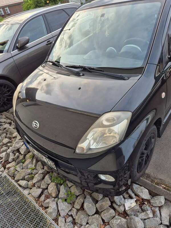 Schwarz Gebraucht 2005 Daihatsu Sirion Kleinwagen | 3.150 € (Etwas zu teuer) - Bild 1/4