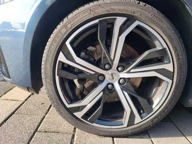 Gebraucht Volvo V60 145 PS (106 kW) 2023 Kombi